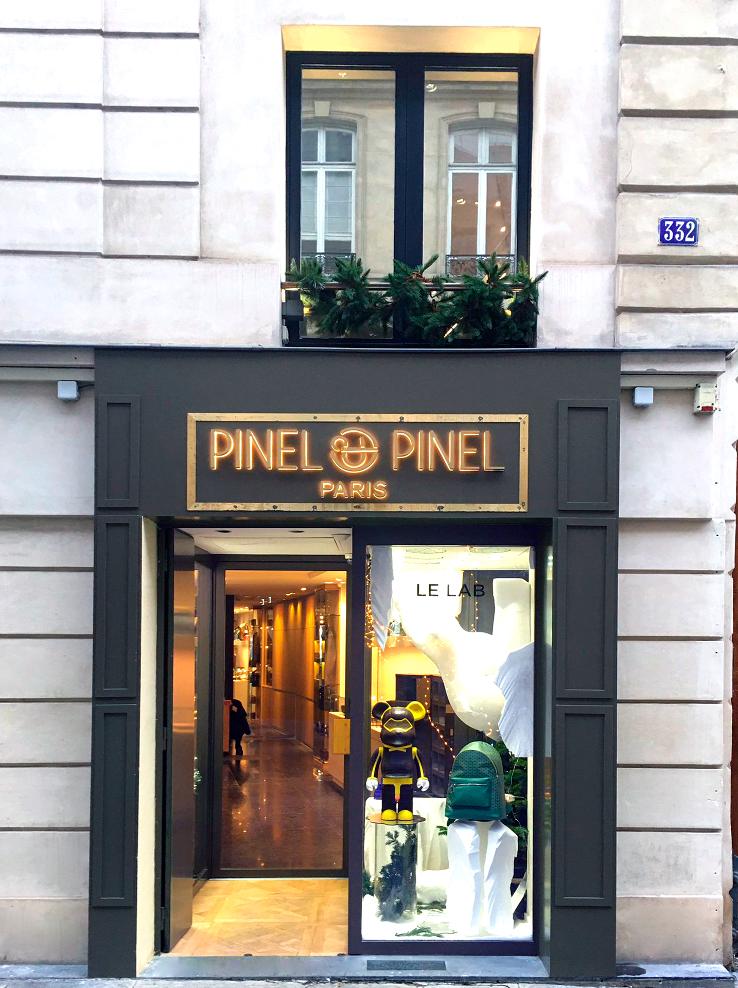Boutique Pinel et Pinel Paris Saint-Honoré